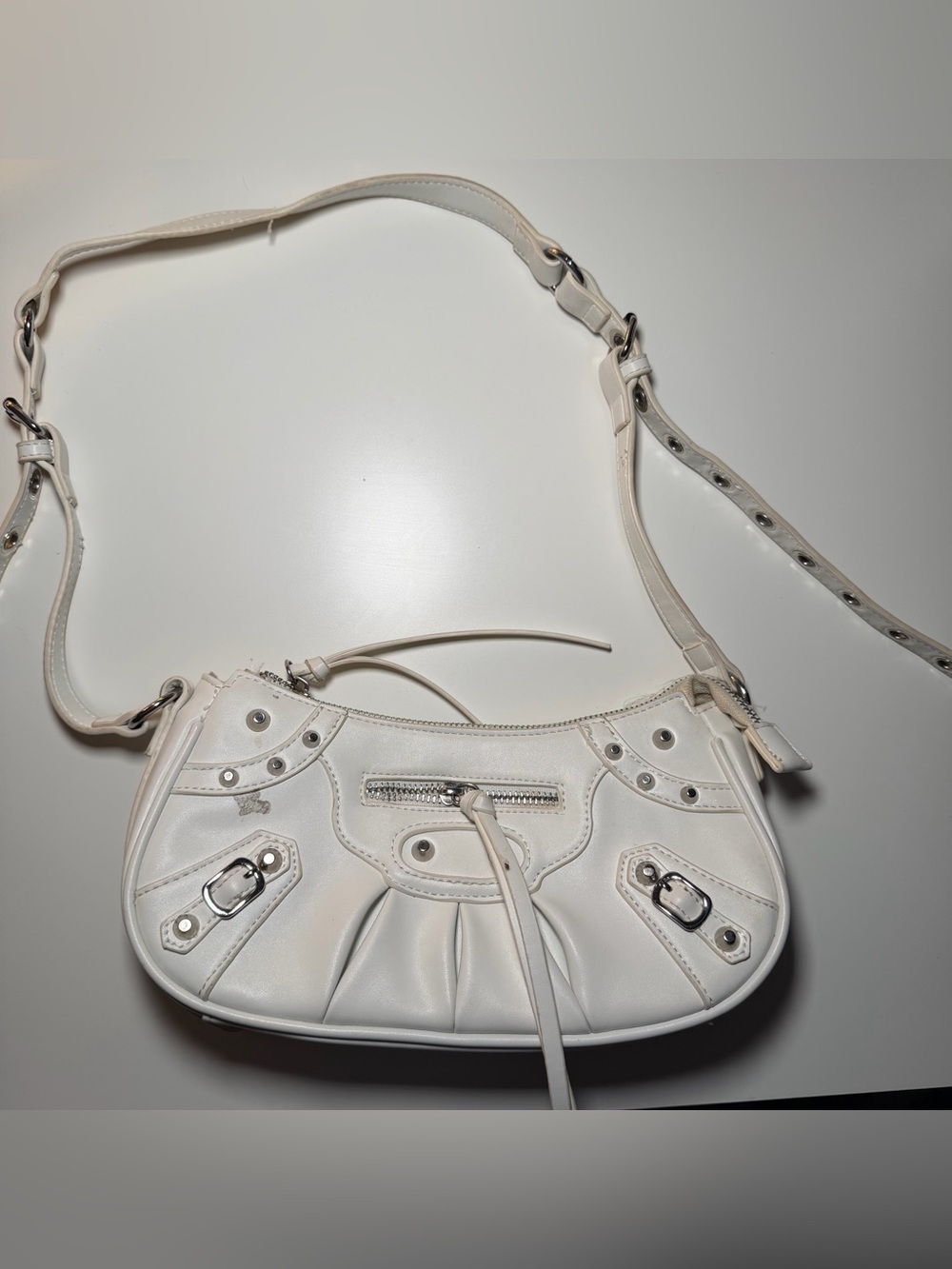 White Shoulder Bag